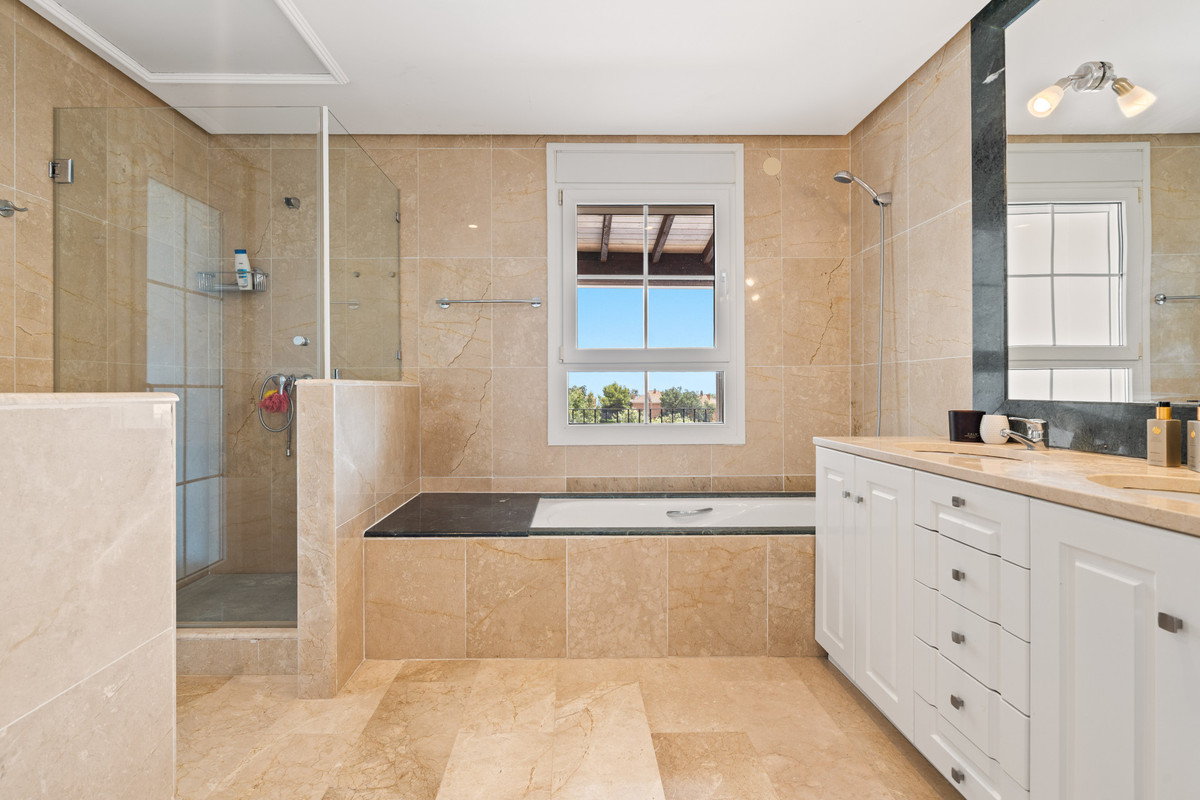 Detached Villa bilde 18