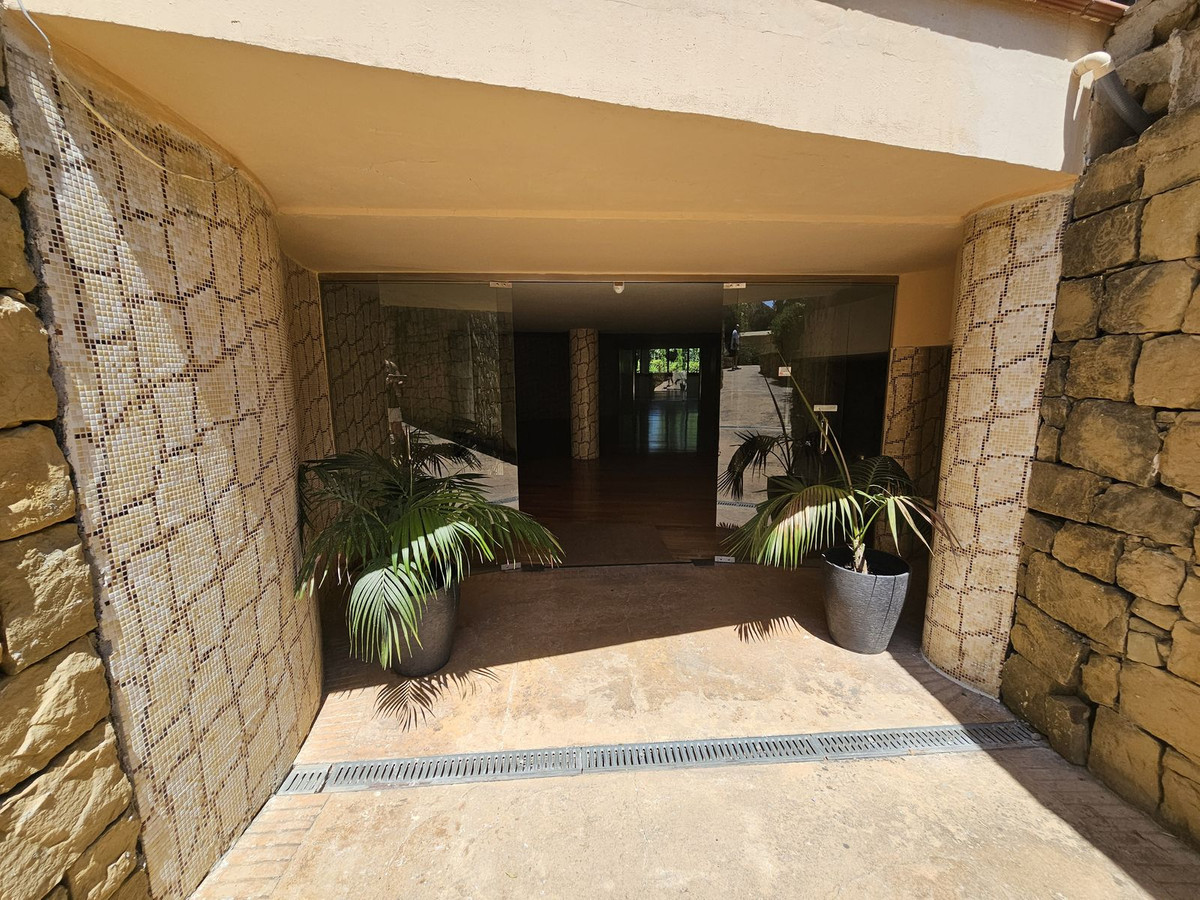 Middle Floor Apartment bilde 29