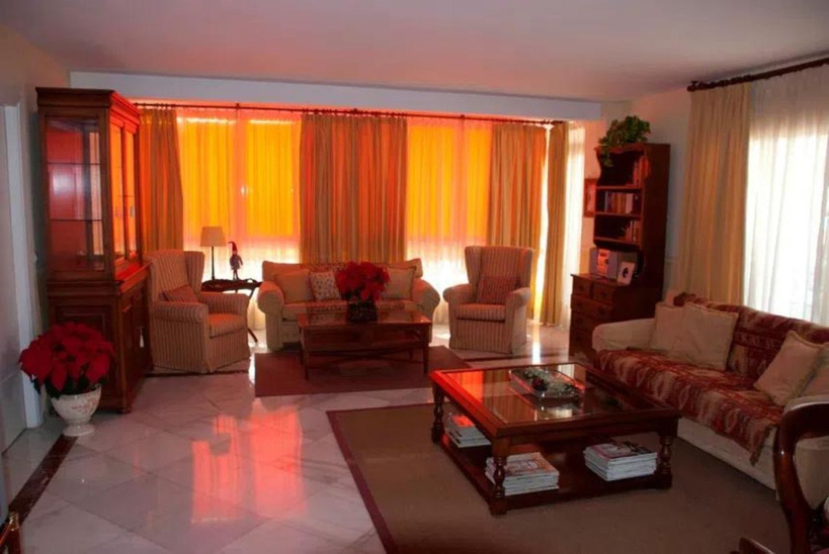 Middle Floor Apartment bilde 5