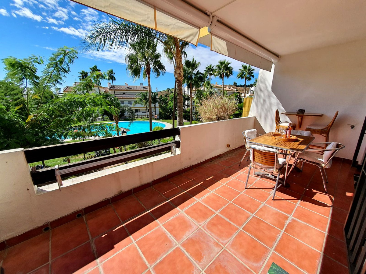 Middle Floor Apartment bilde 1