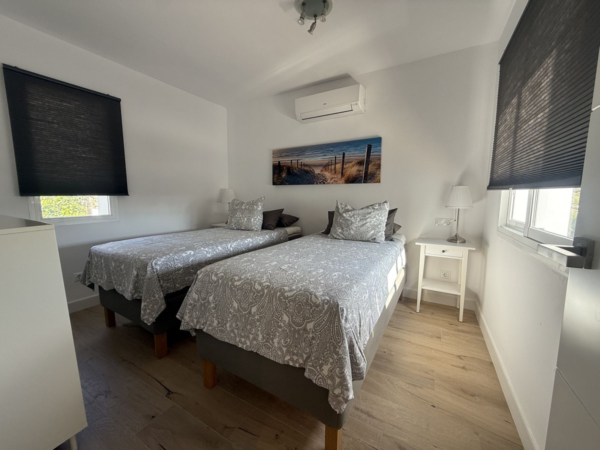 Detached Villa bilde 17