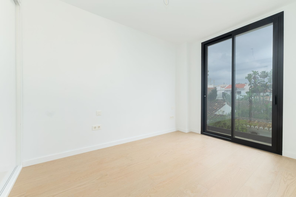 Middle Floor Apartment bilde 8