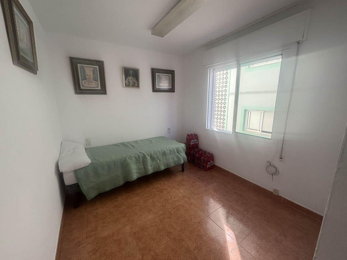 Middle Floor Apartment bilde 8