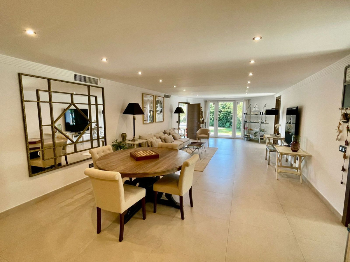 Detached Villa bilde 18