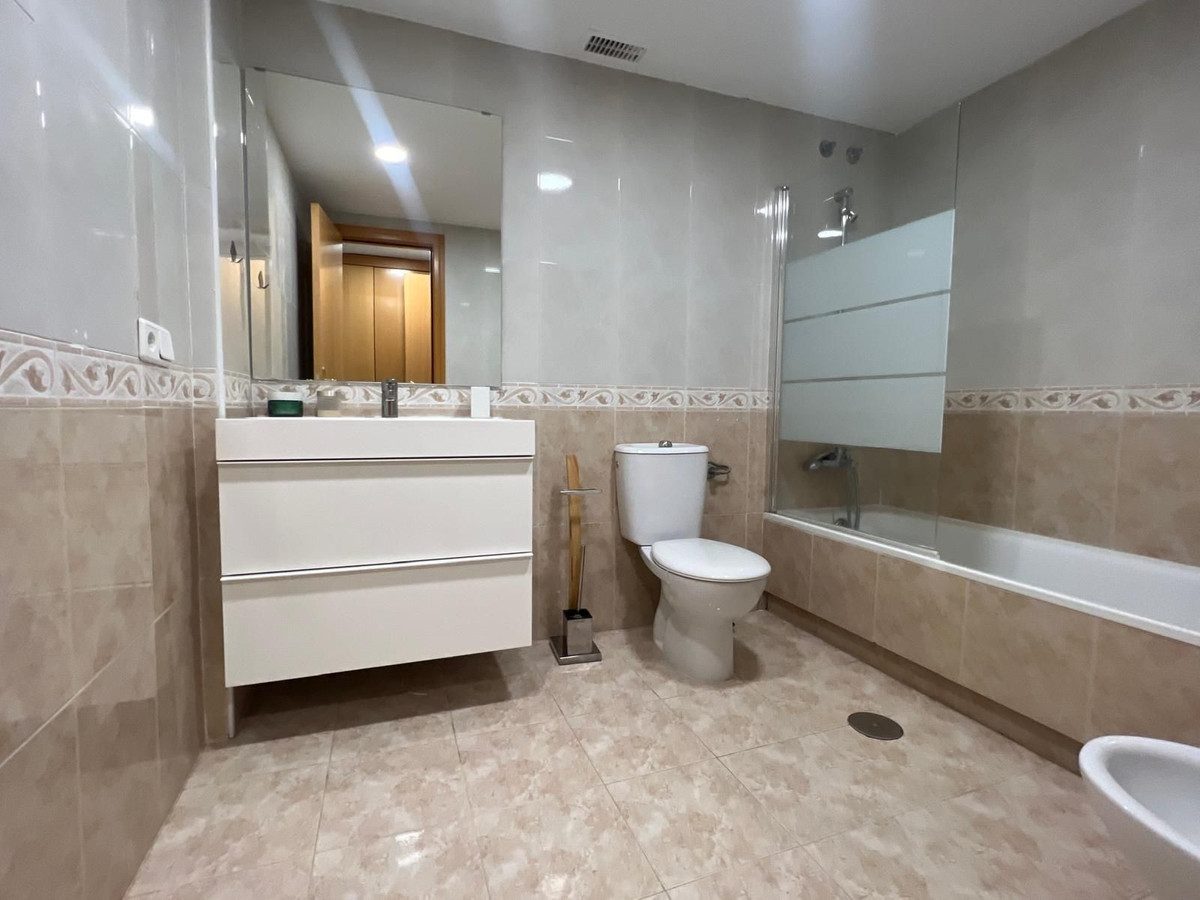 Middle Floor Apartment bilde 12