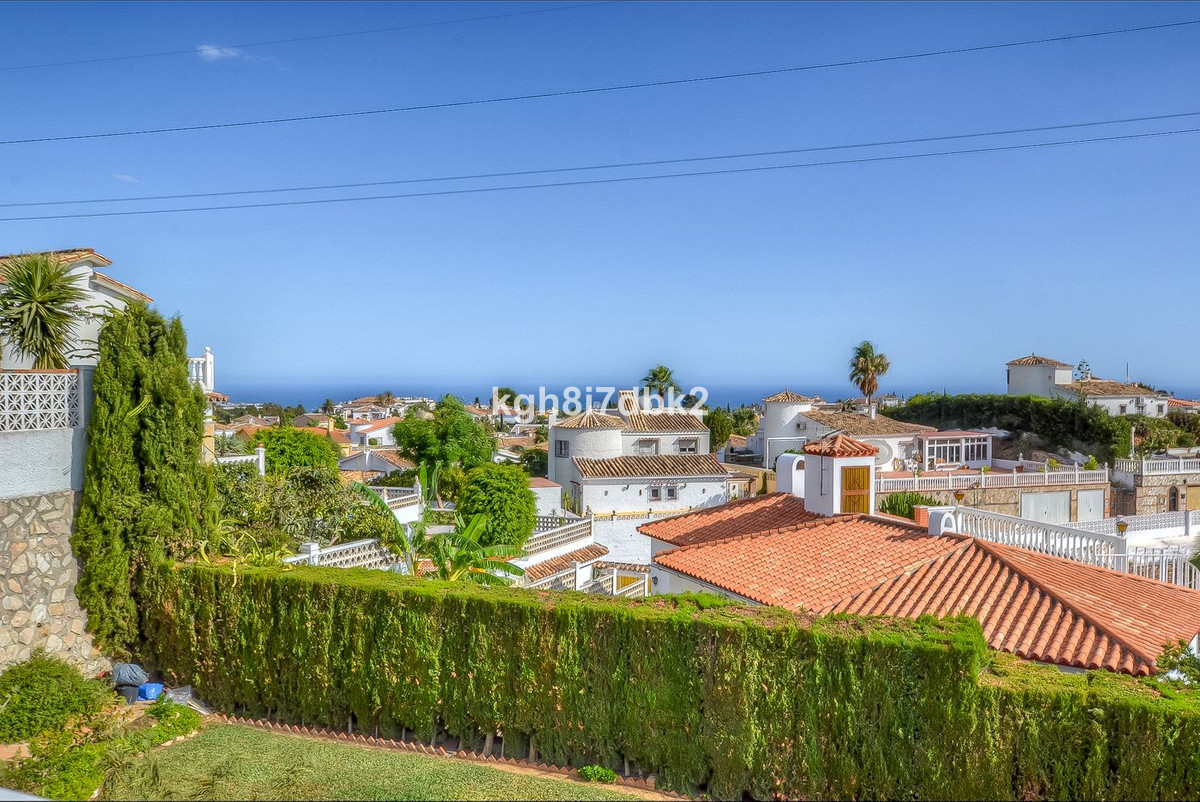 Detached Villa bilde 4
