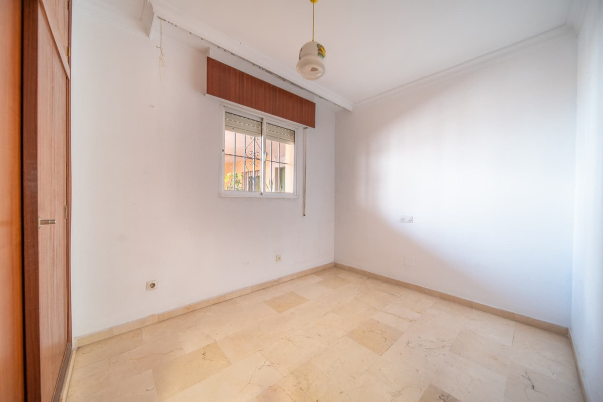 Middle Floor Apartment bilde 9