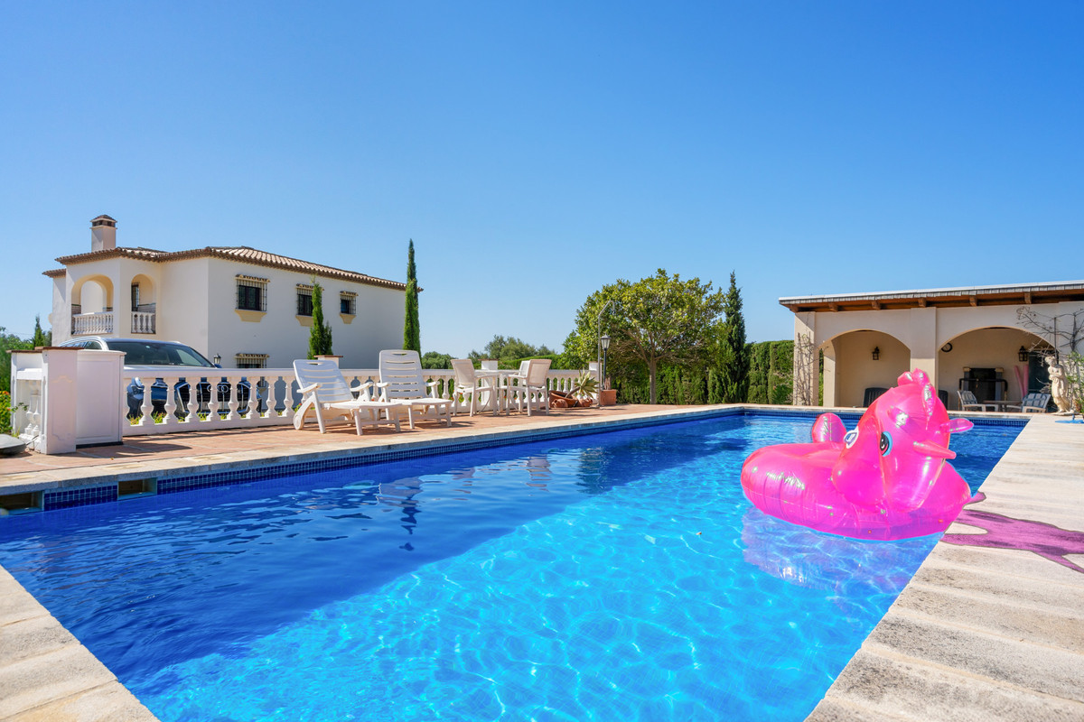 Detached Villa bilde 2