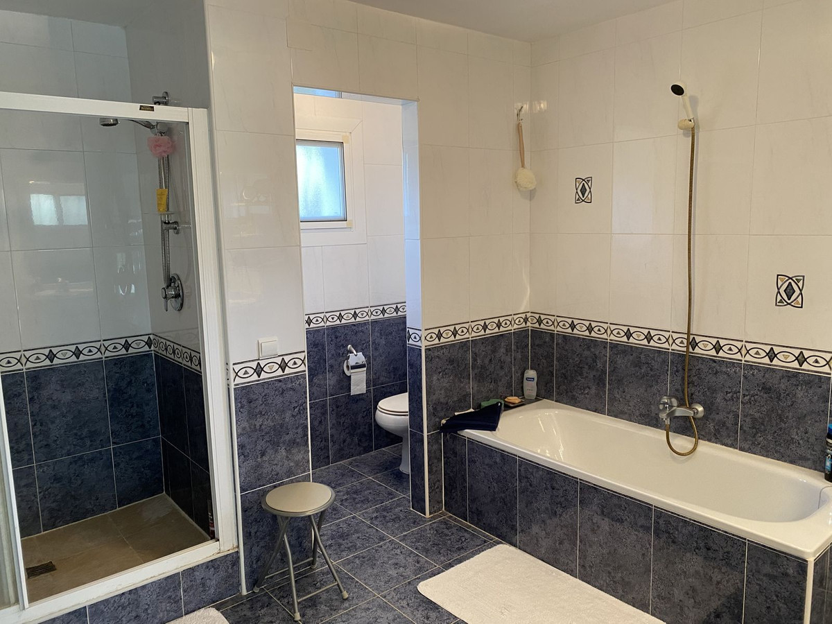Detached Villa bilde 18