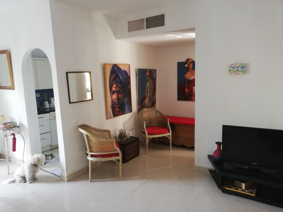 Middle Floor Apartment bilde 9