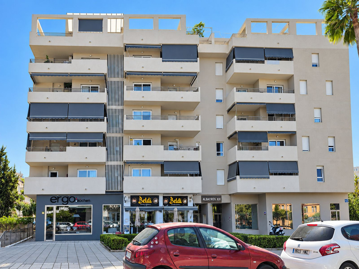 Middle Floor Apartment bilde 18
