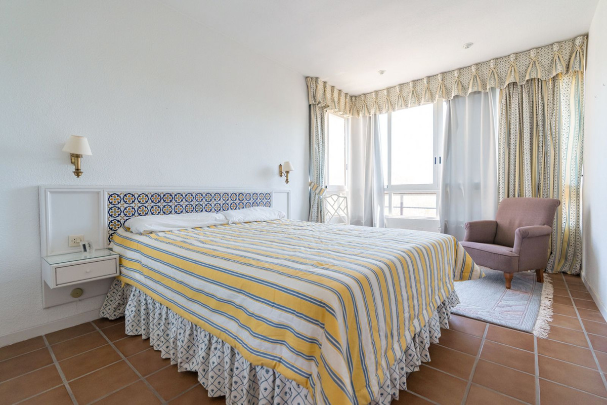Middle Floor Apartment bilde 8