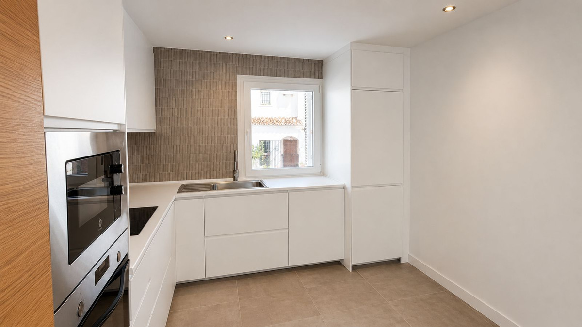 Middle Floor Apartment bilde 3