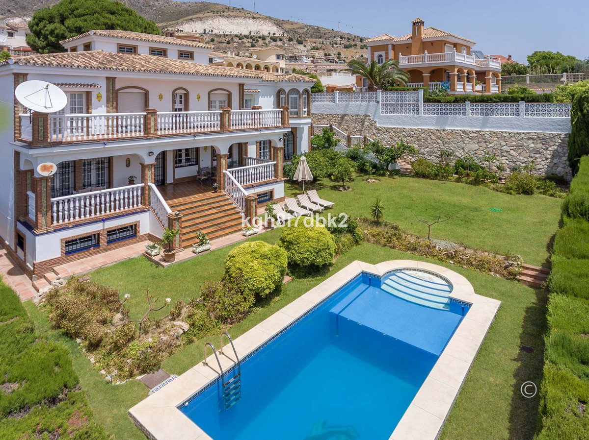 Detached Villa bilde 2