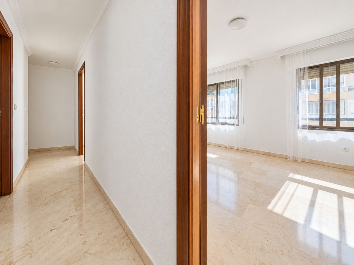 Middle Floor Apartment bilde 19