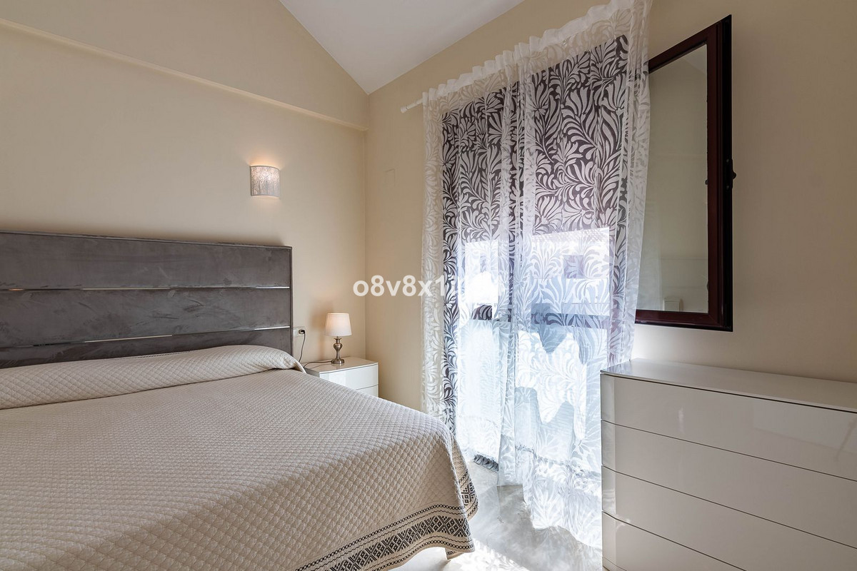 Semi-Detached House bilde 21