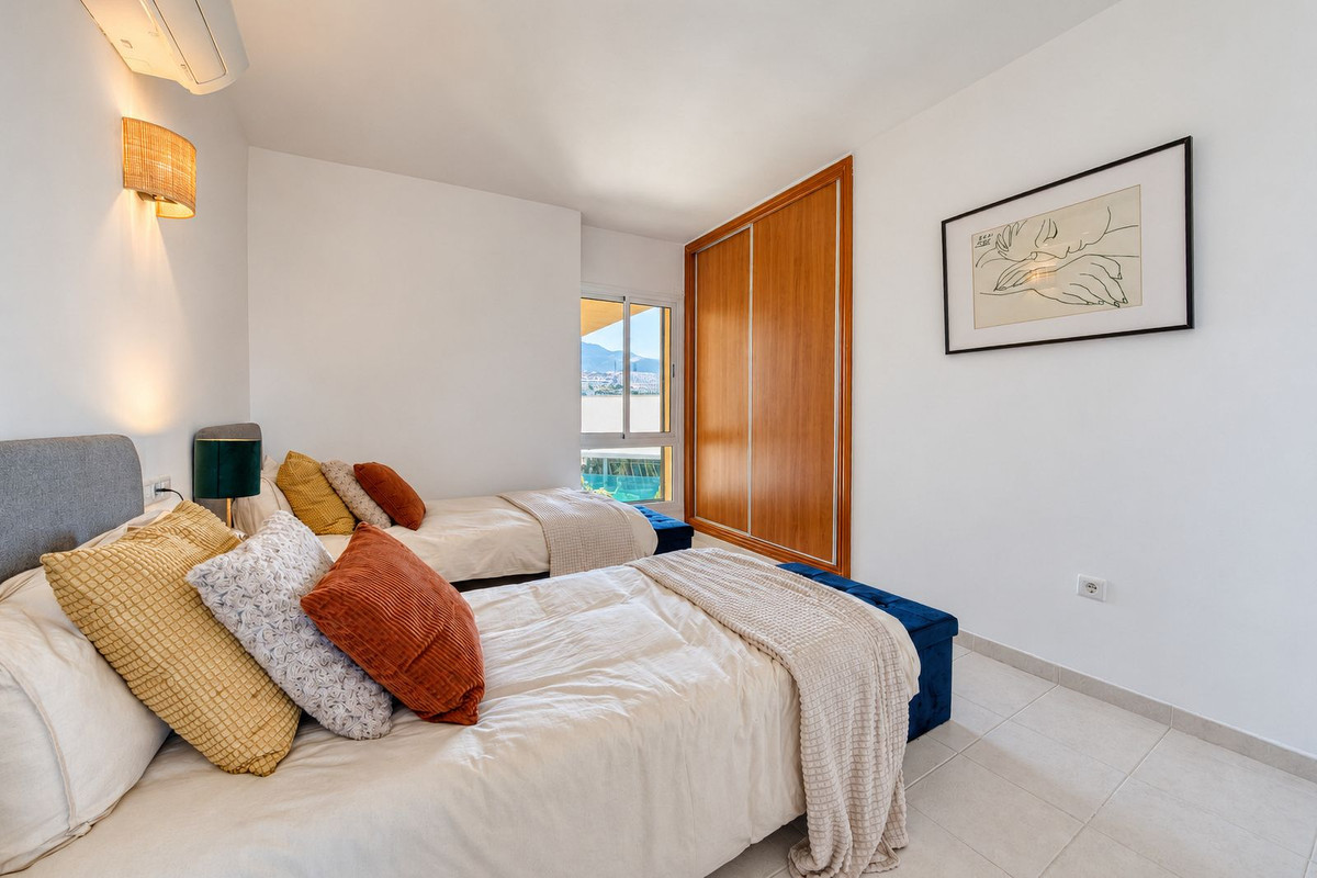 Middle Floor Apartment bilde 25