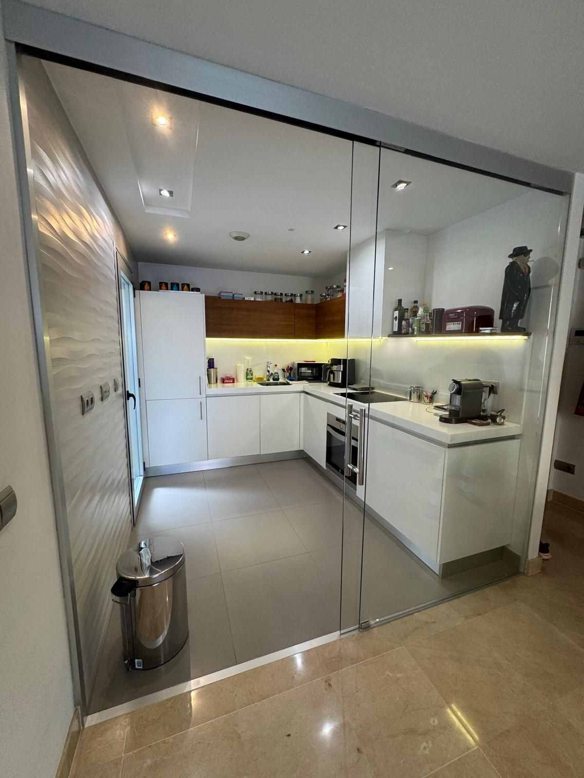 Middle Floor Apartment bilde 4