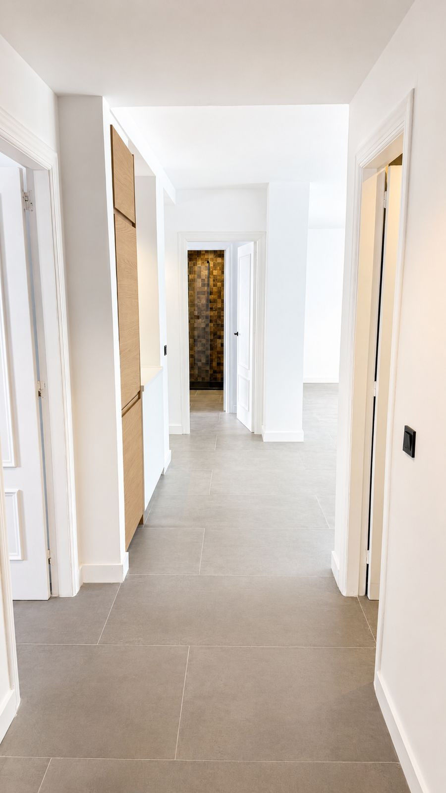 Middle Floor Apartment bilde 24