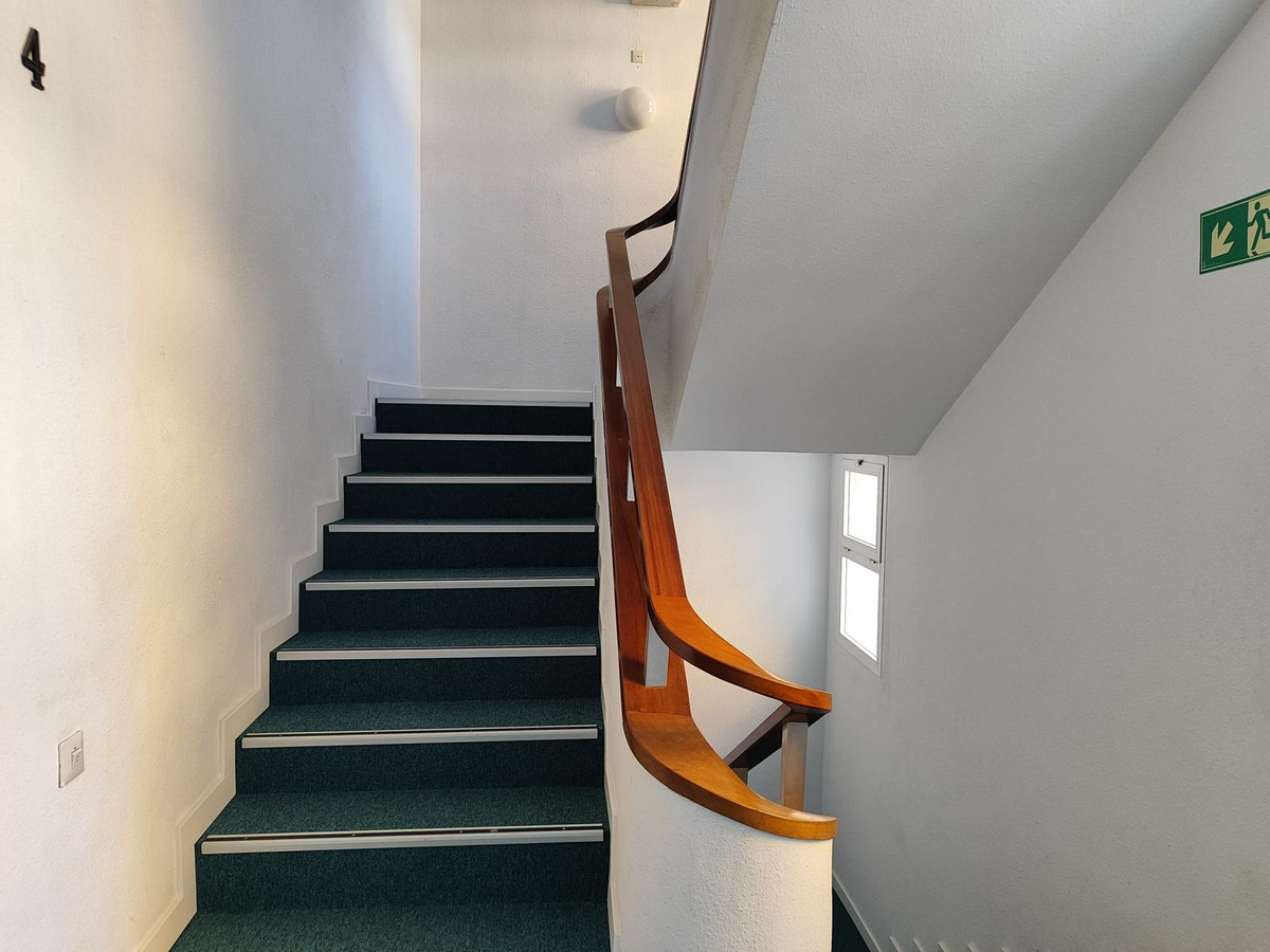 Middle Floor Apartment bilde 37