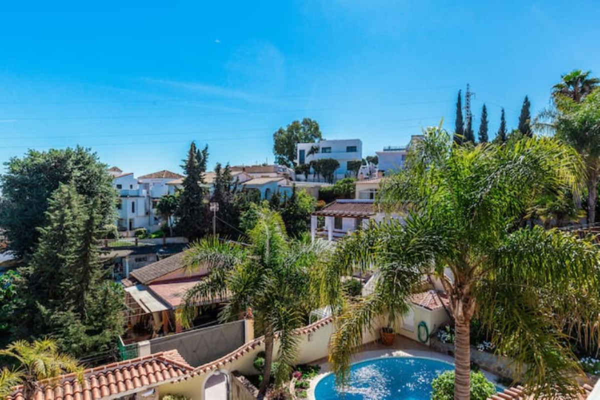 Detached Villa bilde 2