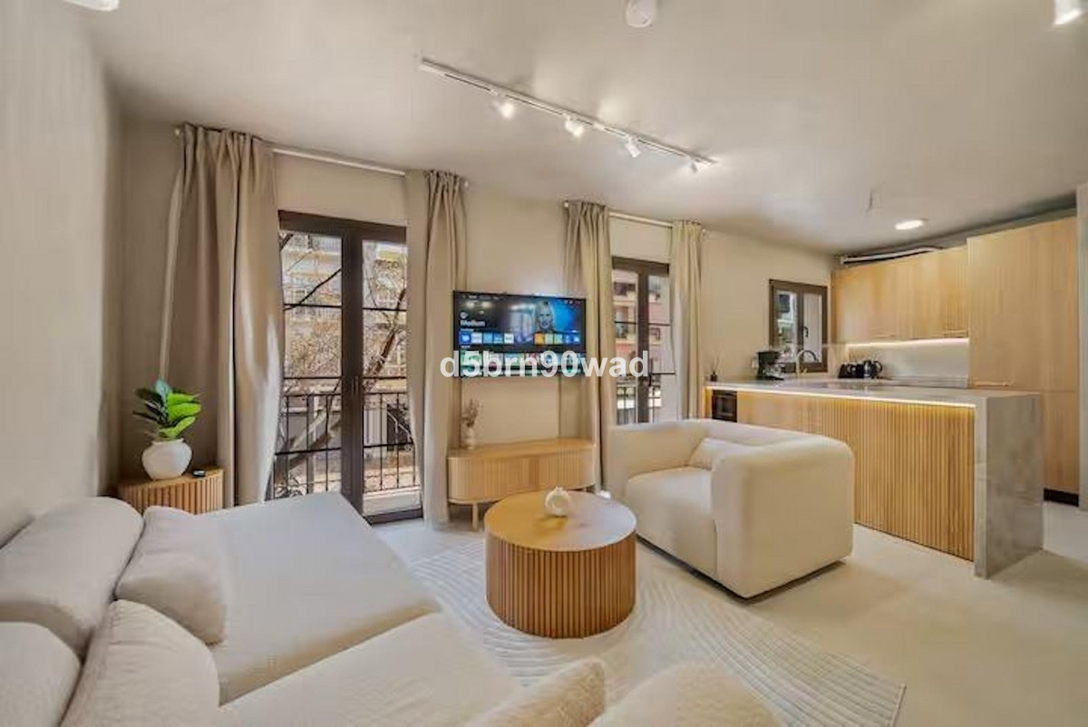 Middle Floor Apartment bilde 2