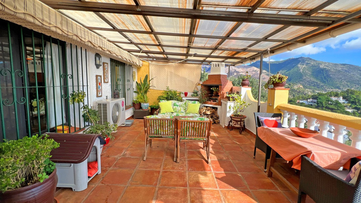 Detached Villa bilde 2