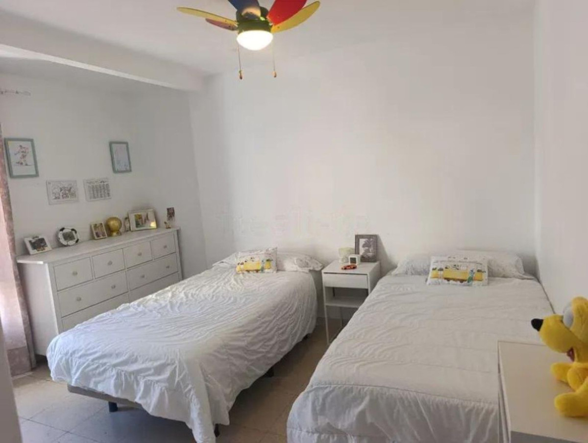 Middle Floor Apartment bilde 21