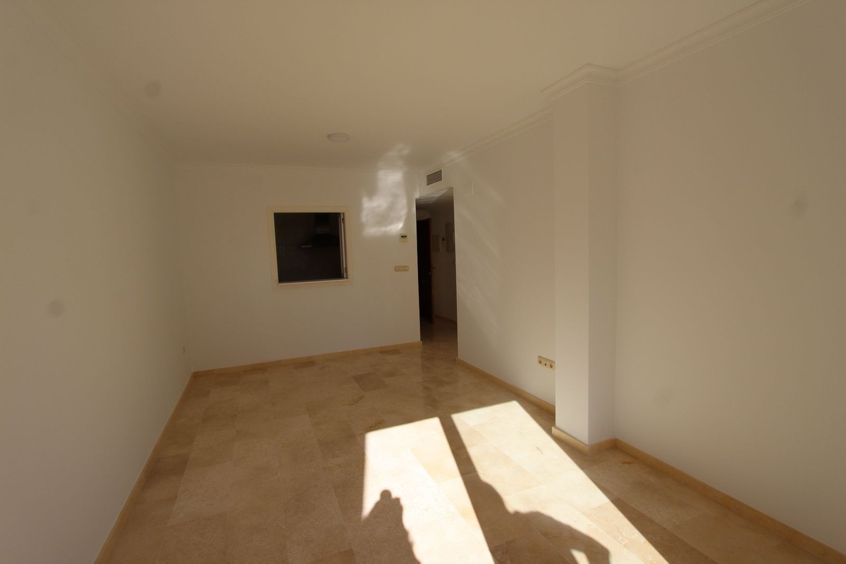 Middle Floor Apartment bilde 10