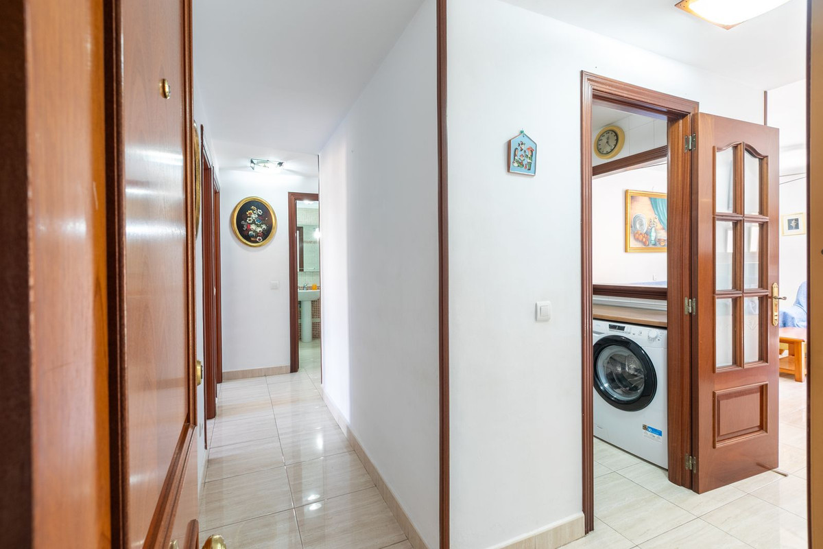 Middle Floor Apartment bilde 2