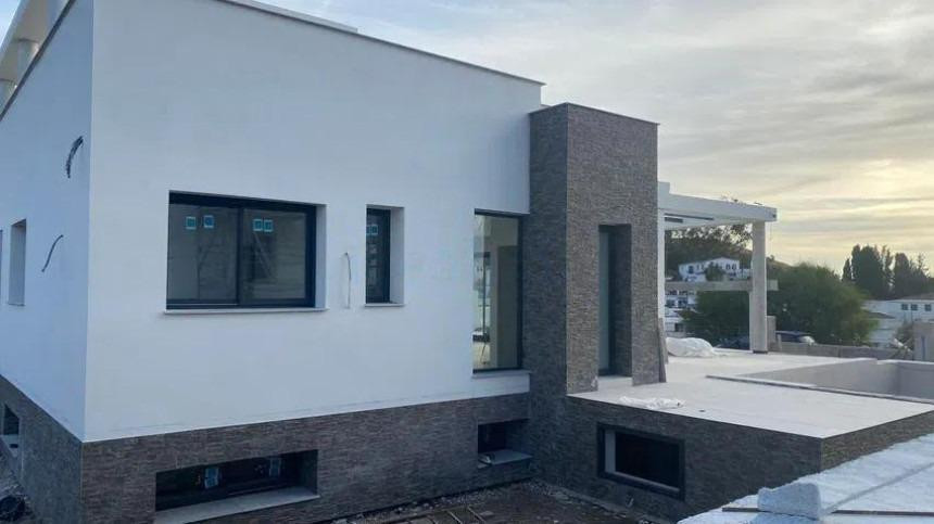 Detached Villa bilde 3