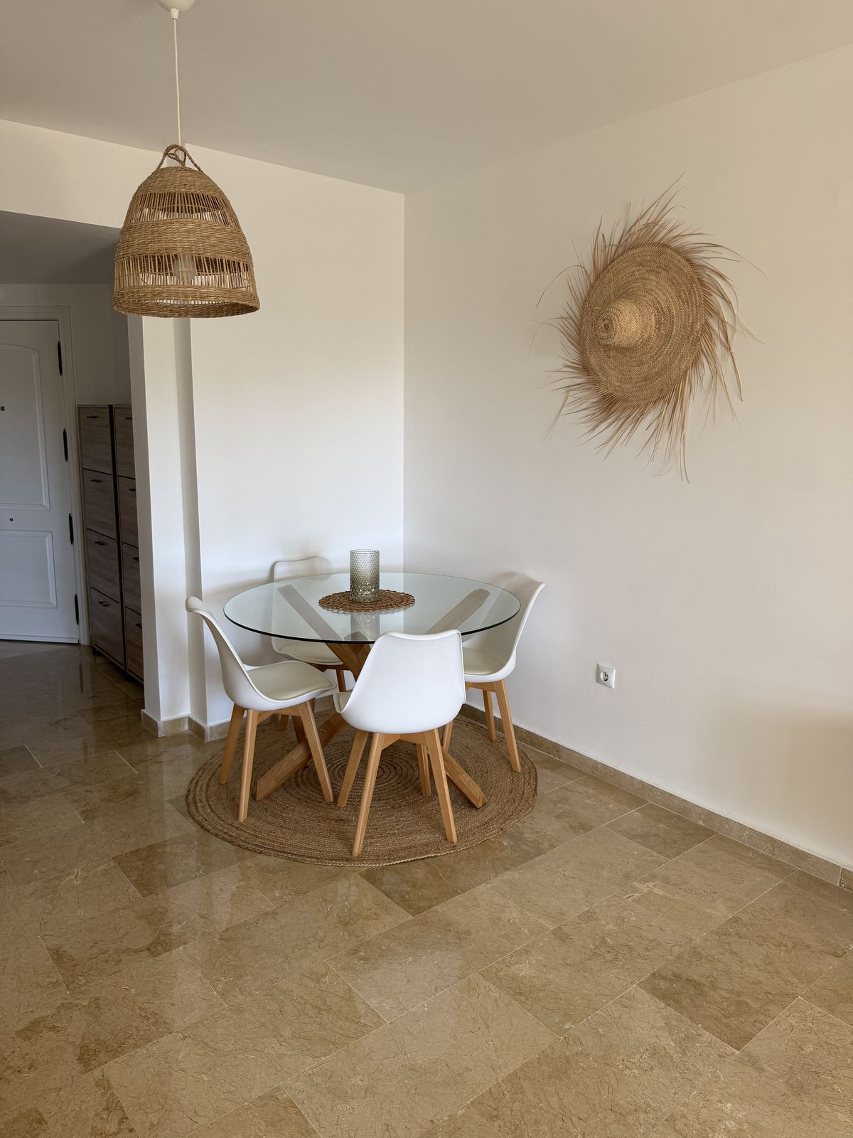 Middle Floor Apartment bilde 17