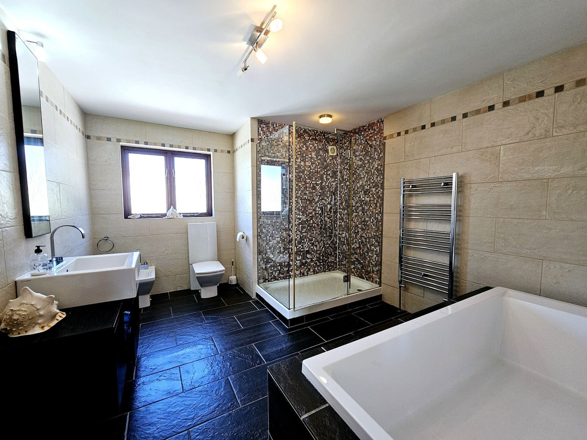 Detached Villa bilde 26