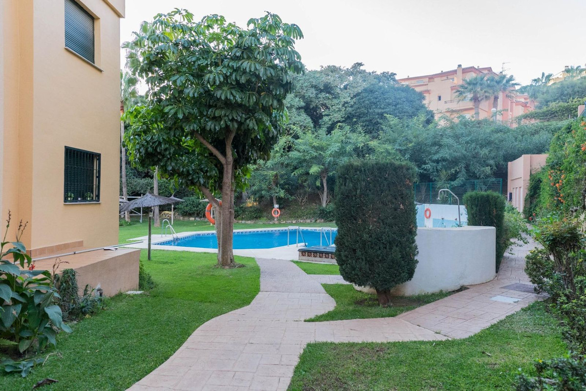 Middle Floor Apartment bilde 10