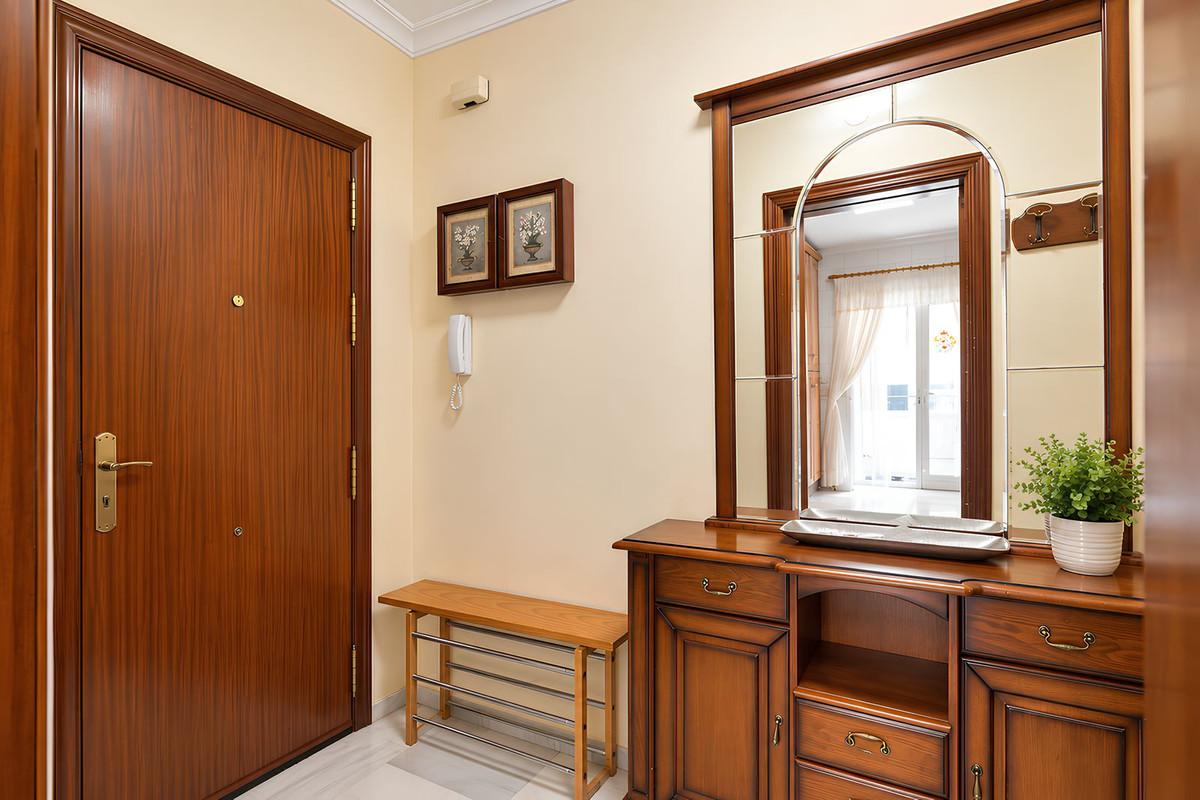 Middle Floor Apartment bilde 8