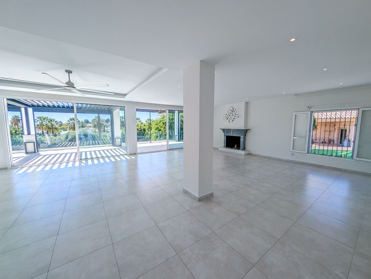 Detached Villa bilde 25