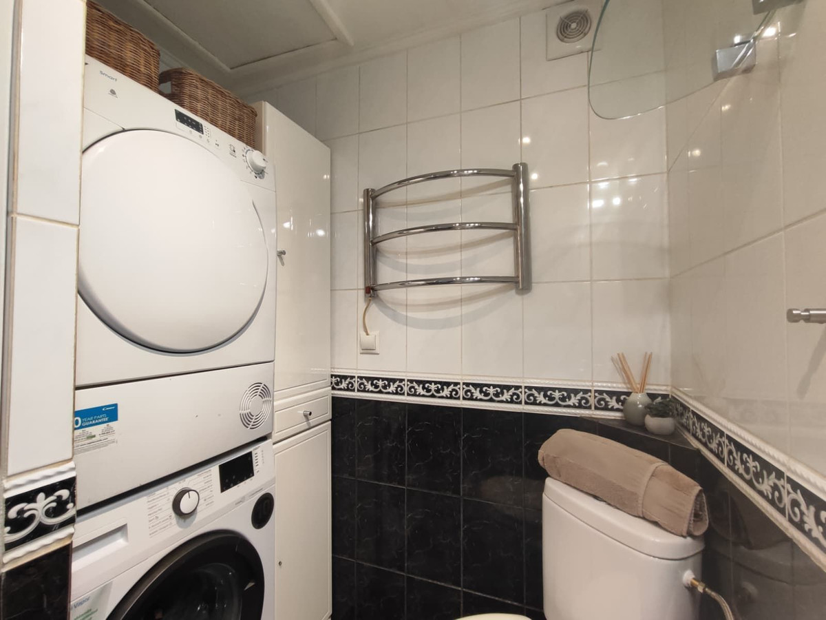 Middle Floor Apartment bilde 33
