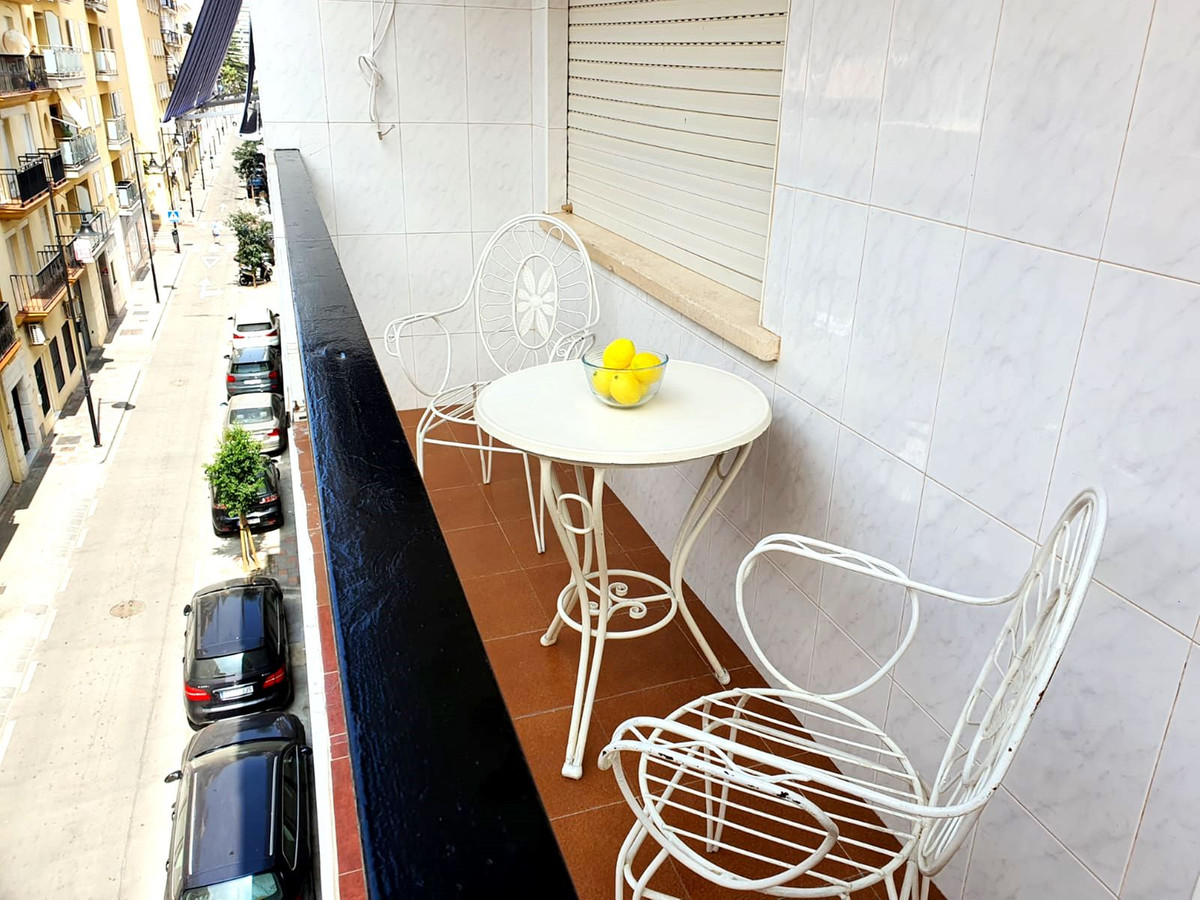 Middle Floor Apartment bilde 17