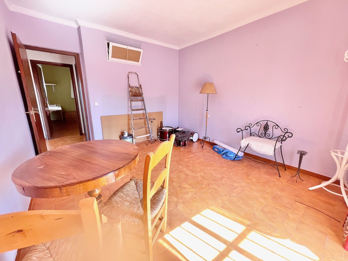 Middle Floor Apartment bilde 9