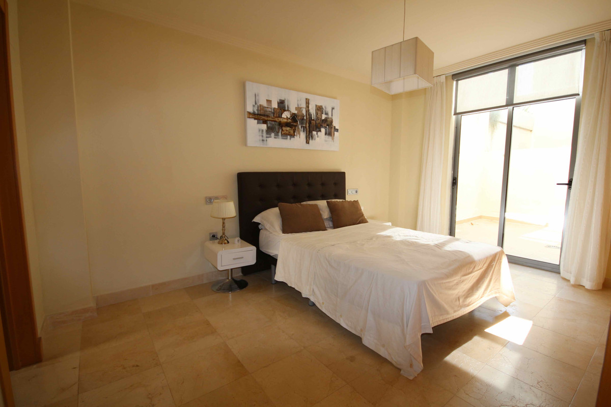 Middle Floor Apartment bilde 9