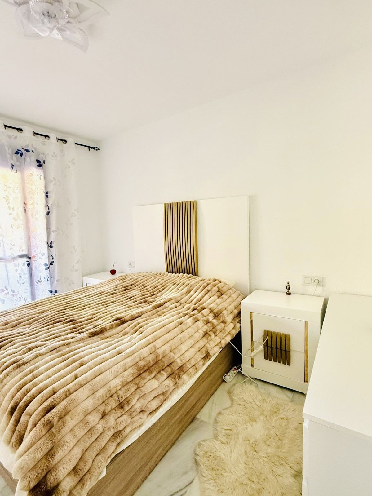 Middle Floor Apartment bilde 12