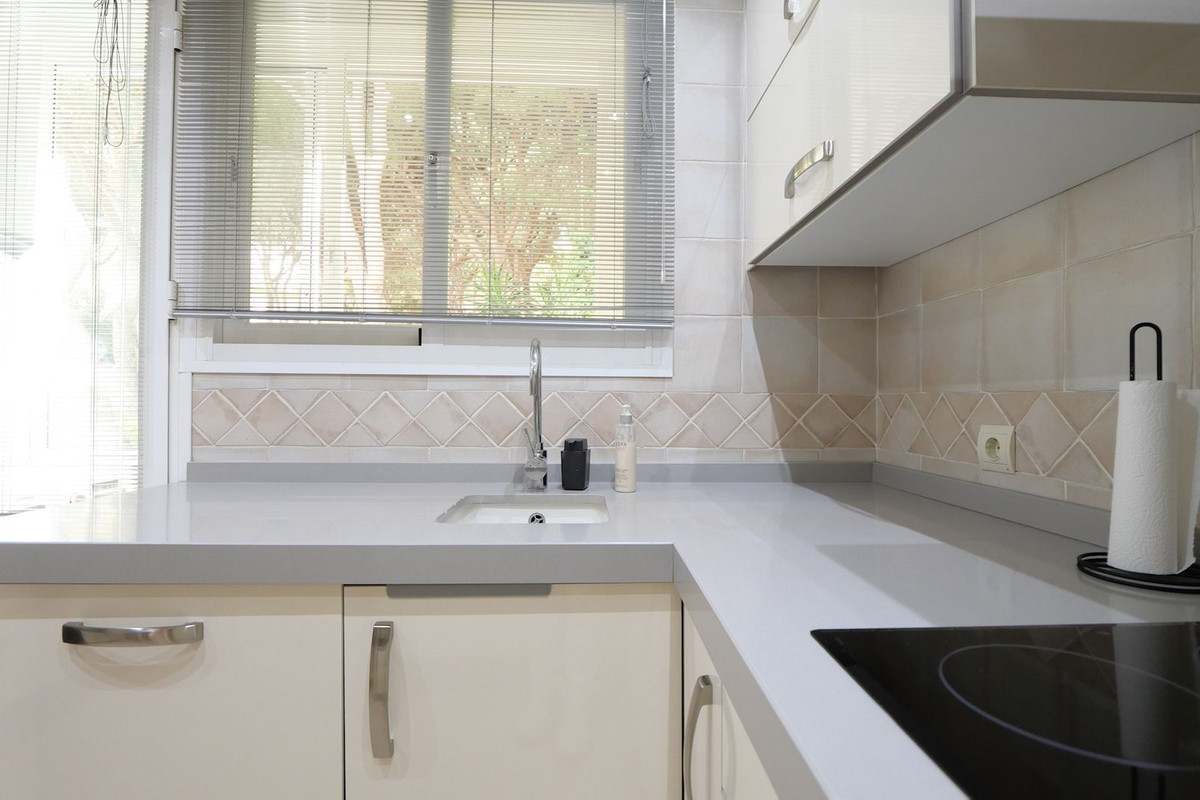 Middle Floor Apartment bilde 19