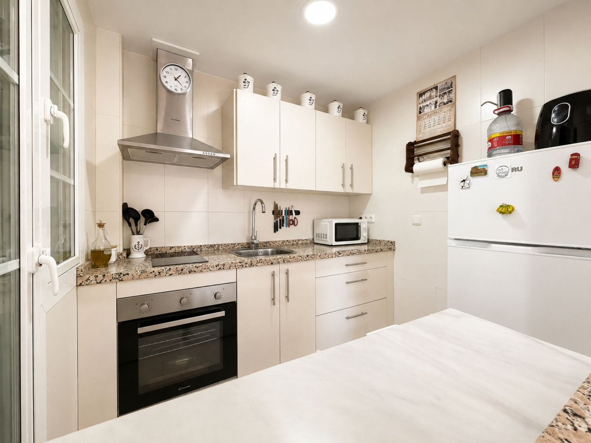 Middle Floor Apartment bilde 5