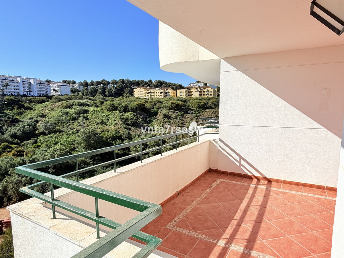 Middle Floor Apartment bilde 14