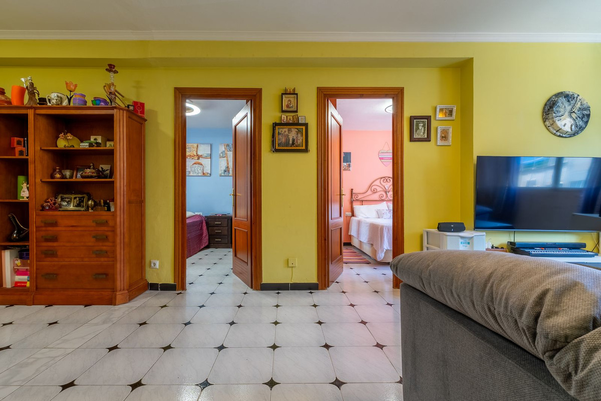 Middle Floor Apartment bilde 15