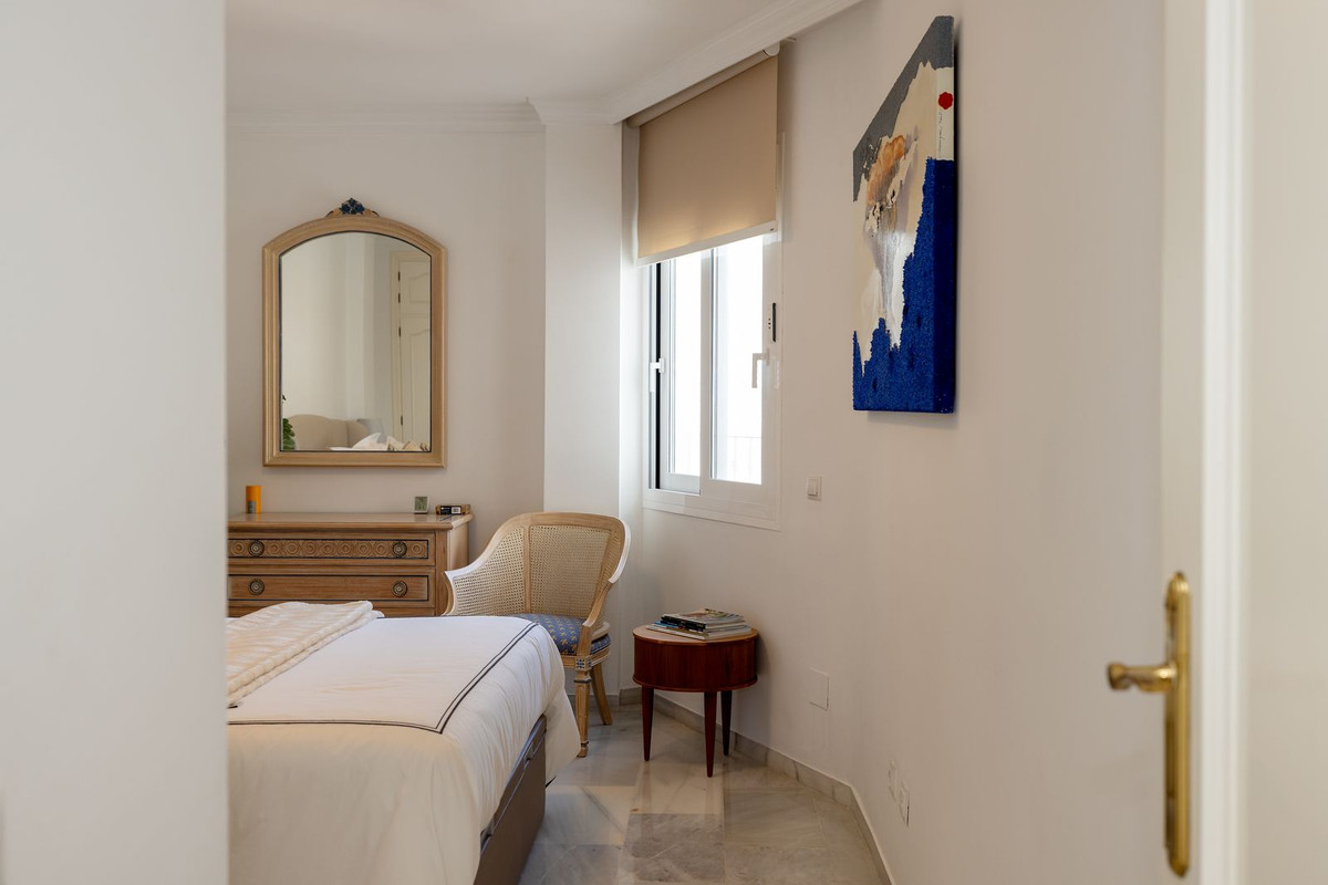 Middle Floor Apartment bilde 7