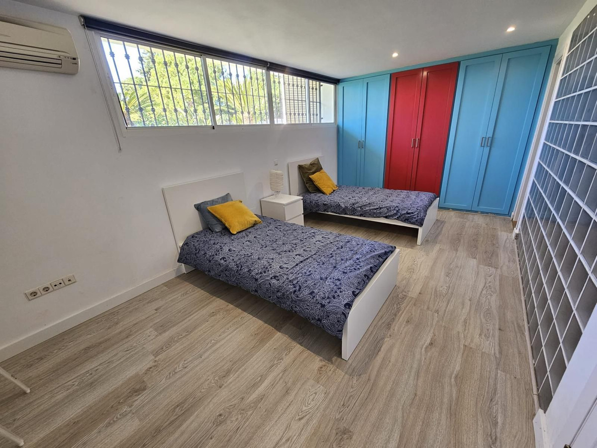 Detached Villa bilde 9