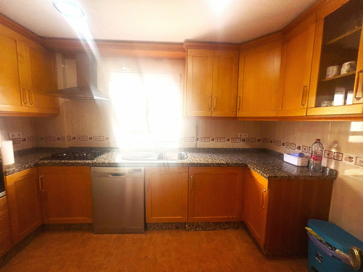 Middle Floor Apartment bilde 14