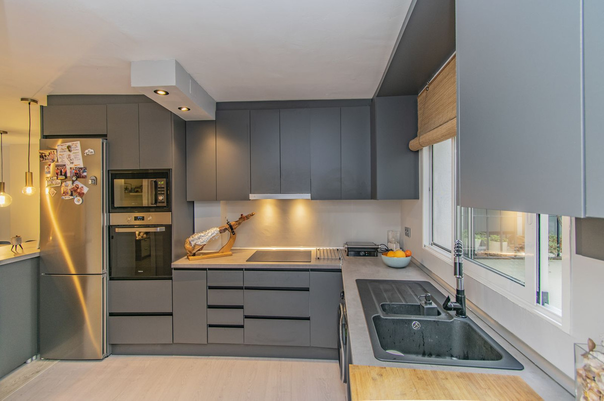 Middle Floor Apartment bilde 4