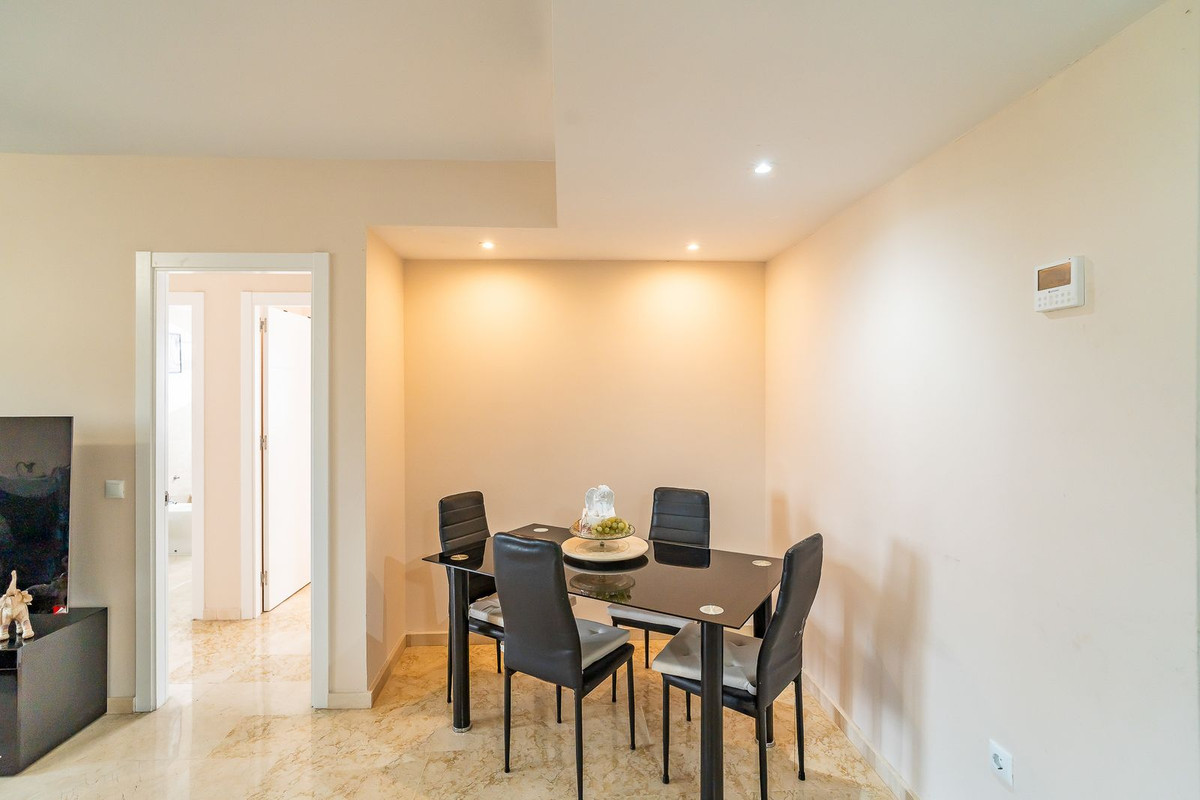 Middle Floor Apartment bilde 32